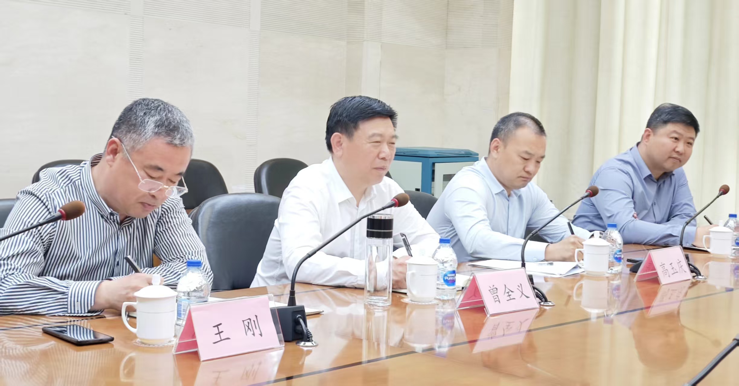 微信图片_20250429130351.jpg